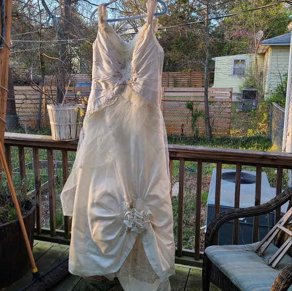 Cream Off White Country Lace Tulle Wedding Dress by Eden Bridals - Picture 10 of 13